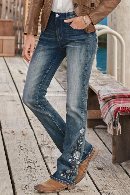 Mid-waist bootcut jeans with floral embroidery