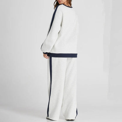 Women's Fleece Sweatsuit 2-Piece Matching Set - Loose Crewneck Sweatshirt & Straight Leg Sweatpants