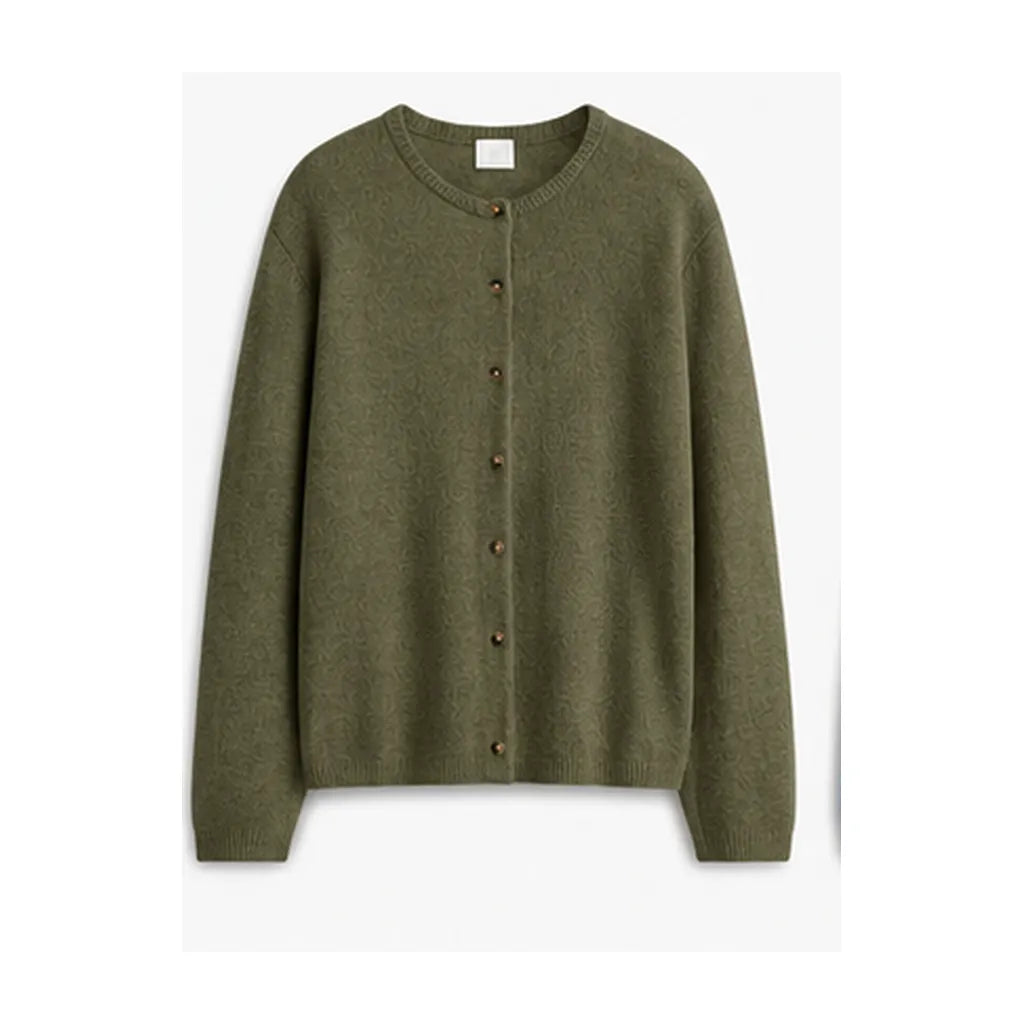 Fall 2026's Must-Have Cozy Loose-Fit Cardigan
