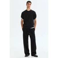 Black 001