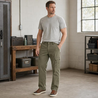 Men's Straight Leg Cargo Pants