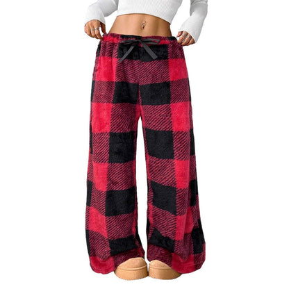 ☁️ Wohlfühl-Komfort | Plüschige Damenhose mit Karomuster und weitem Bein